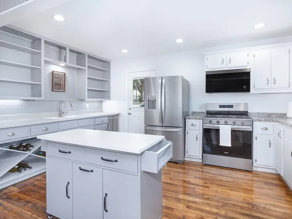 201 W Pearl St, Brady, TX 76825