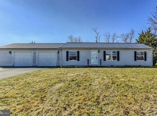 189 Durham Dr, Chambersburg, PA 17202