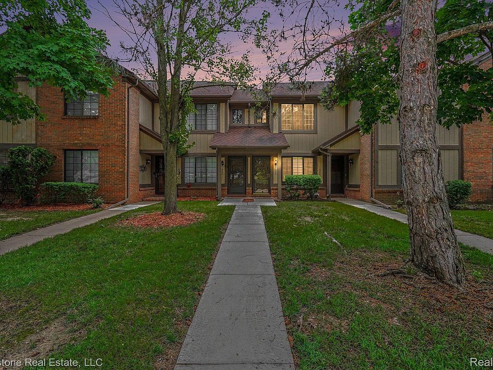 1st image of 1502 Meadow Side Dr