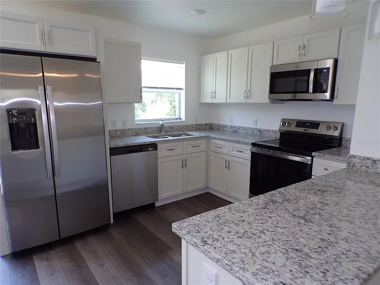 29401 Goodhue St — Photo 28