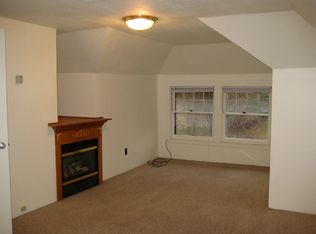722 S Broad St APT 3, Mankato, MN 56001