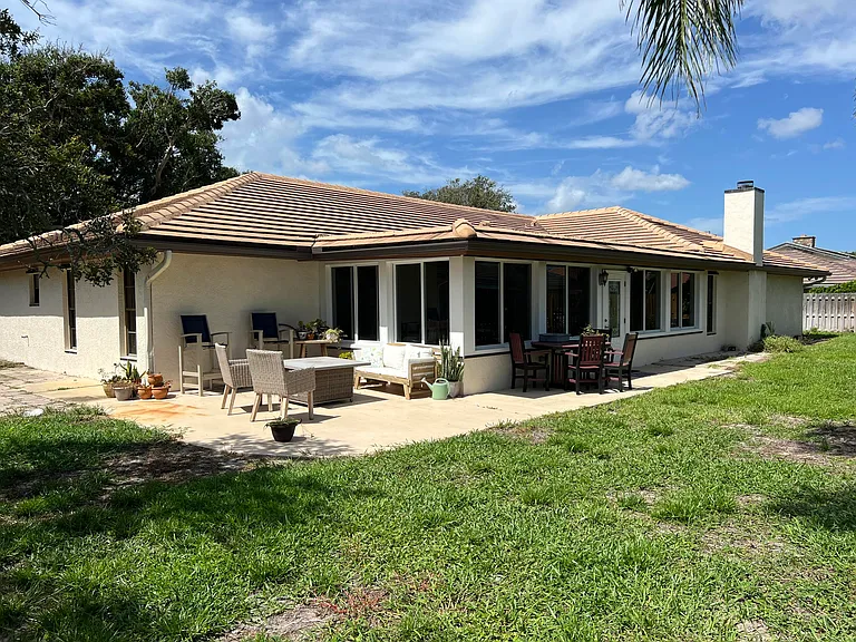 410 Rio Casa Dr S — Photo 24