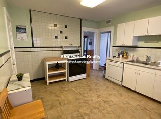 21 Lyon St APT 2, Boston, MA 02122