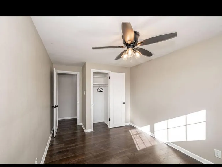 1072 Western Row Rd — Photo 9