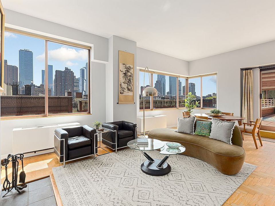 1st image of 393 W 49th St APT 5C