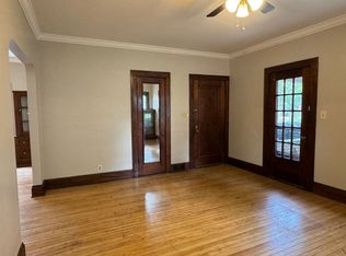 17812 E Park Dr, Cleveland, OH 44119
