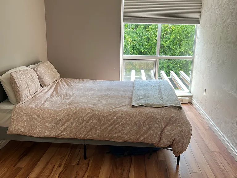 2288 Marstrand Ave — Photo 9