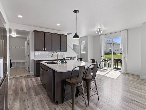 4th image of 9024 N Cornwall Way