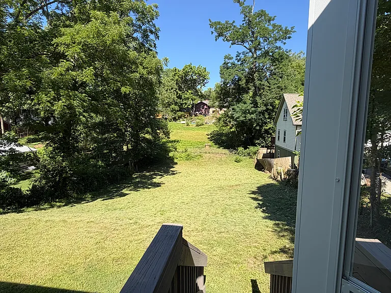 25 Ridge Ave — Photo 18