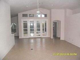 3rd image of 12239 SE Plandome Dr