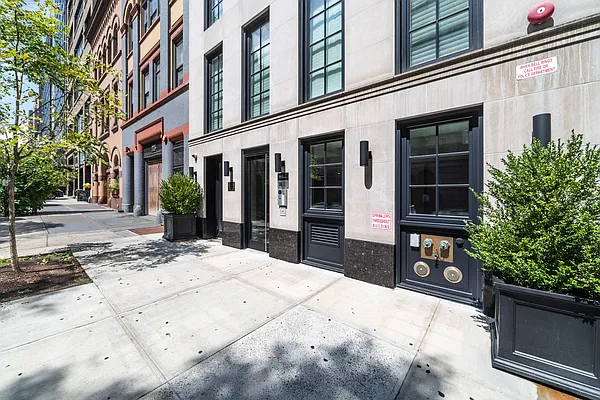 The Jacqueline at 227 East 67th St. in Lenox Hill Sales Rentals