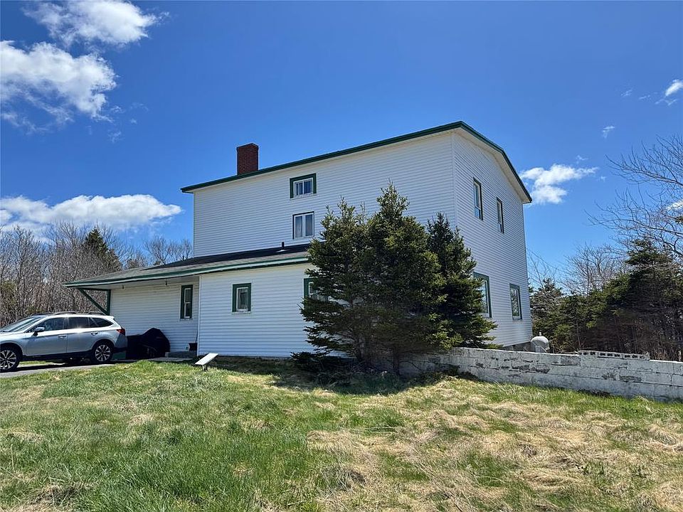 1st image of 33 Coarse Hill Road