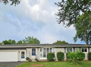 775 Flynn Rd, Rochester, NY 14612
