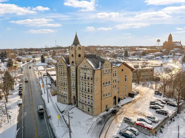 400 McCarthy Rd APT 205, Lemont, IL 60439