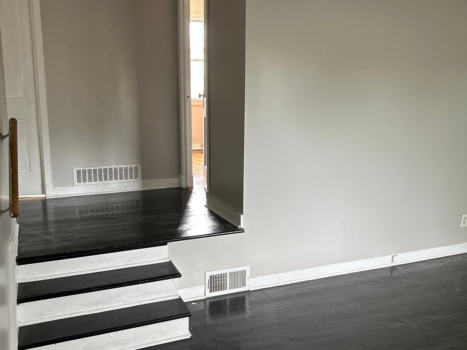 27 Rockleigh, Cheektowaga, NY 14225 Zillow