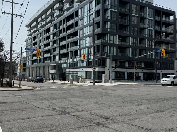 6 Greenbriar Rd, Toronto, ON