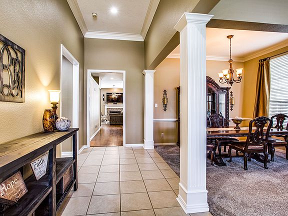 1804-shadywood-ln-flower-mound-tx-High-Res-3.jpg