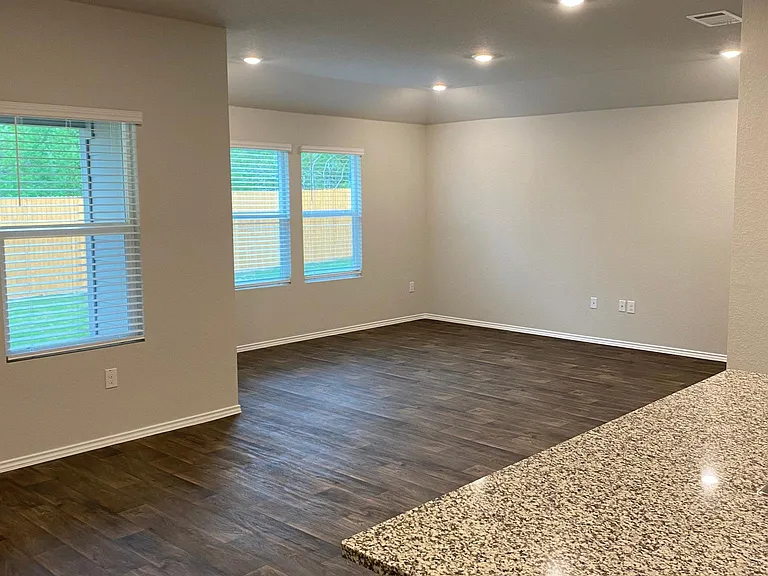 6124 Ronee Leah Dr — Photo 5