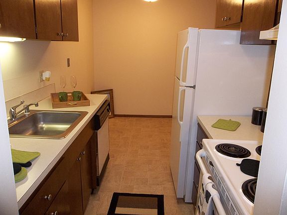 2nd image of 13407 Greenwood Ave N APT 101C