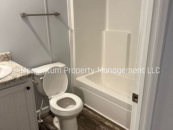 5th image of 7203 Sunnyside Dr