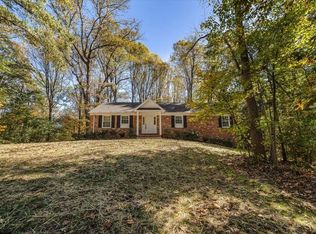 2500 Kimbrough Cir, Charlottesville, VA 22901