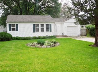 1612 Highview Ave, McHenry, IL 60050