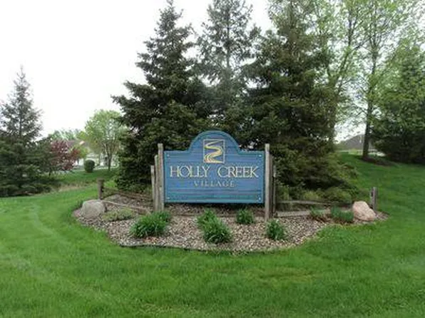 16809 39th Ave N, Plymouth, MN 55446