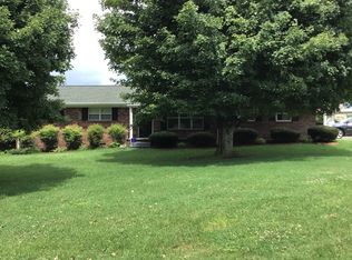858 Seed Tick Rd, Philadelphia, TN 37846