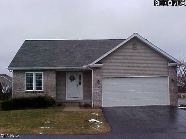 1st image of 23 Danbury Ct NW