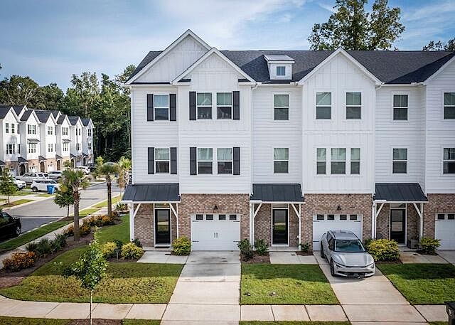 9425 Sun Fountain Dr