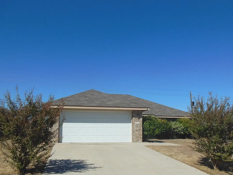 2903 Westwood Dr