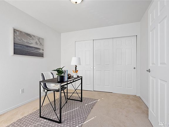 4th image of 26613 19th Ave S