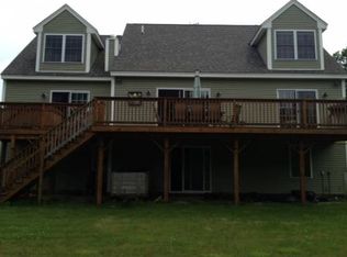 12 Colonial Dr, Rochester, NH 03839