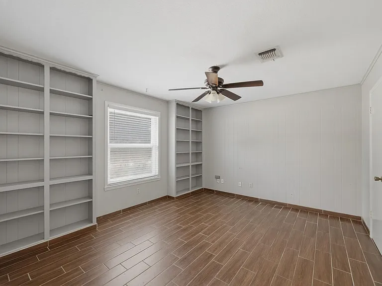 2607 Brom Bones Blvd — Photo 28