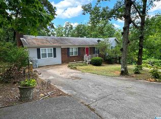 115 N Highland Dr, Columbiana, AL 35051