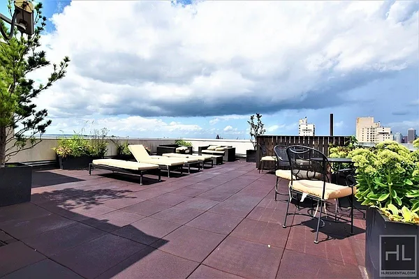 Rented by Highline Residential | media 7