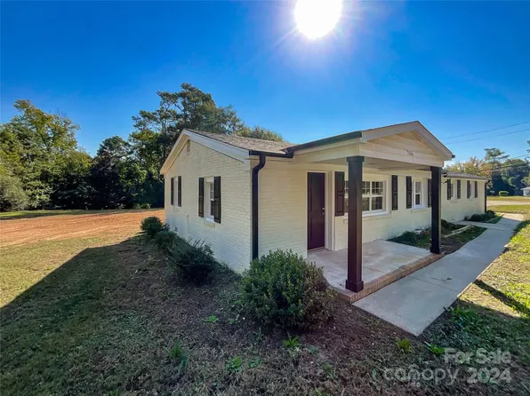 766 Flora Cir, Winnsboro, SC 29180