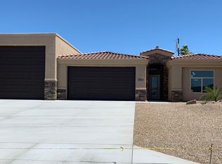 600 Agate Ln, Lake Havasu City, AZ 86403