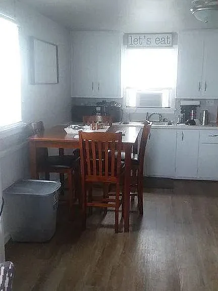 2535 E 12th St #1 — Photo 5