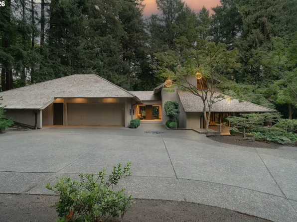 10950 NW Lost Park Dr, Portland, OR 97229