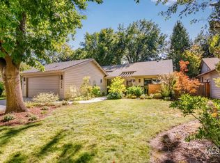 2098 S White Pine Ln, Boise, ID 83706