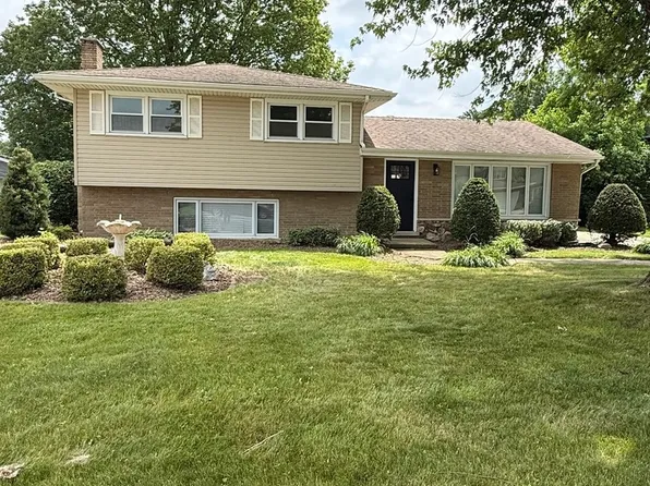 12537 S Menard Ave, Palos Heights, IL 60463