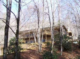 1221 Glennview Ln, Franklin, NC 28734