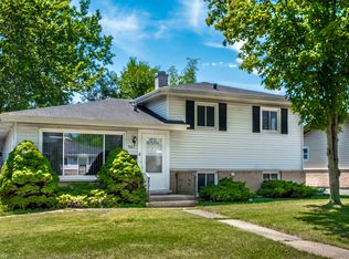 501 W Moreland Ave, Addison, IL 60101