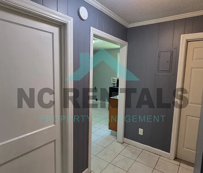3211 Donnell St — Photo 8