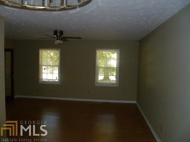4268 Cedar Valley Ct — Photo 4