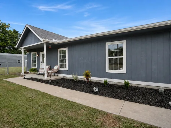 300 N 2nd St, Sperry, OK 74073