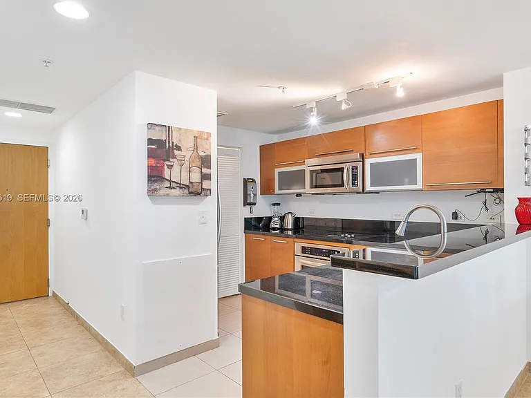 244 Biscayne Blvd #1906 — Photo 10