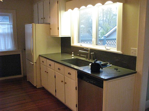kitchen, quartz counter top