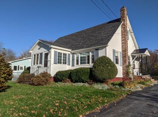 364 Main St, Bradley, ME 04411